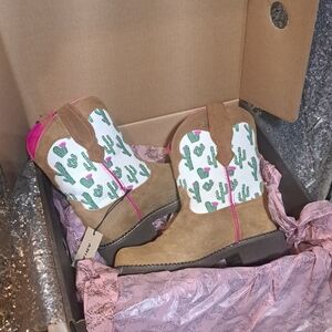 Ariat Fatbaby Cactus Boots